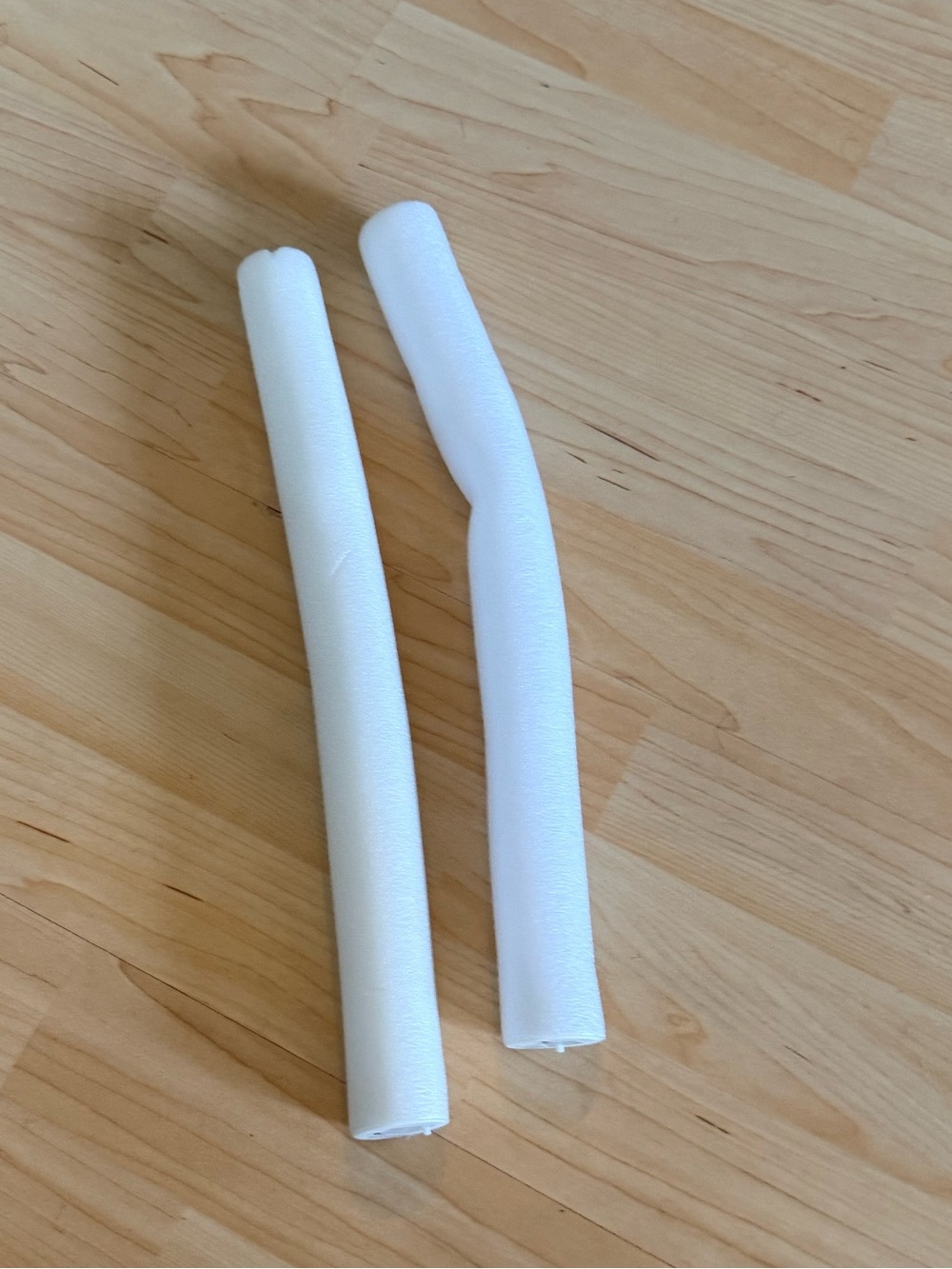 White Foam light up sticks - Set of 2 READ CONDITION